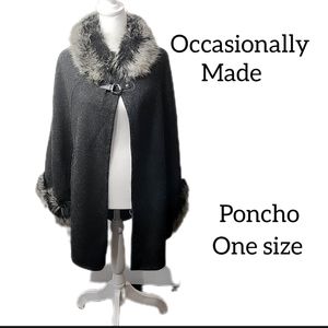 OCASSIONALLY MADE WOMENS PONCHO DARK GREY COLOR ONE SIZE NEW WITH TAGS
